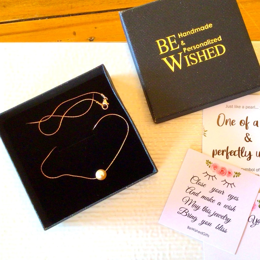 14 Kt GOLD FILL /ROSE GOLD PEARL NECKLACE / XMAS GIFT or VOLUNTEER GIFT NWT BOX